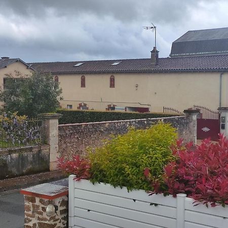 Gite Duguesclin La Flocellière Exteriör bild